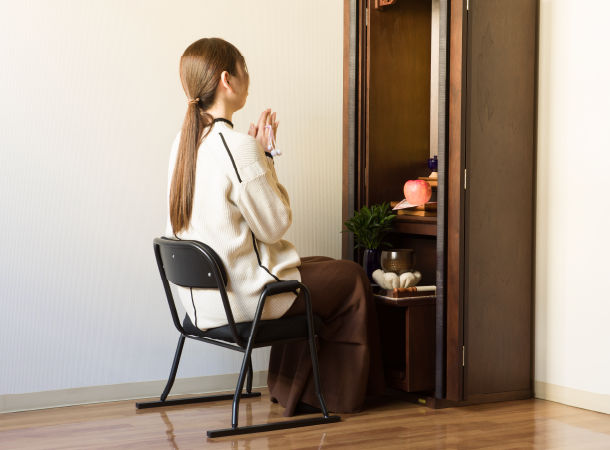 唱題用イス スタッキングチェアⅡ ひじ付き