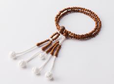 【11・18記念】【限定】八葉マーク付き/木製念珠　正梅　白手毬房S(女性向き)